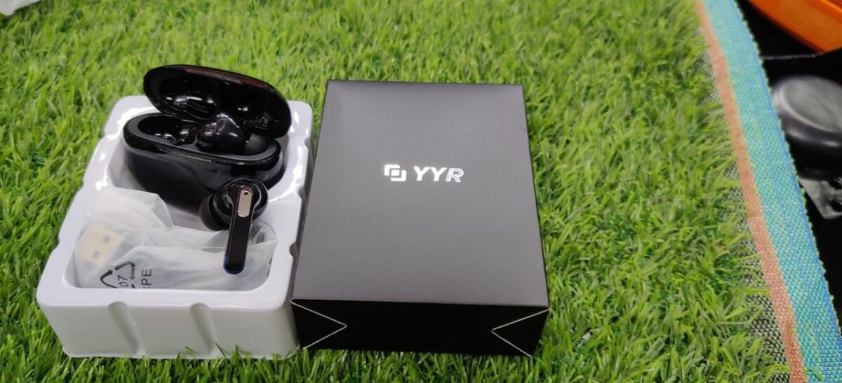 YYR R1 True Wireless Earbuds